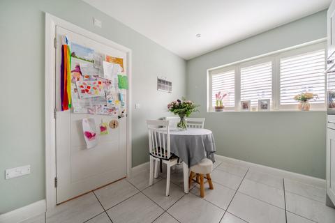 4 bedroom semi-detached house for sale, Hammersley Drive, Ash, Aldershot, GU12