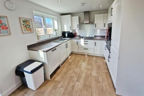 4 bedroom detached house for sale, Starling Way, Weston, Crewe