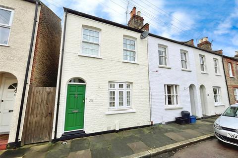 2 bedroom semi-detached house to rent, Warwick Road, Twickenham, TW2