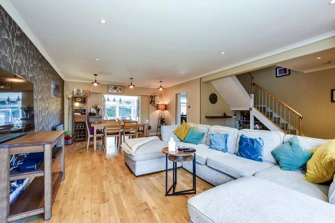 4 bedroom detached house for sale, Greenways, Abbots Langley, WD5