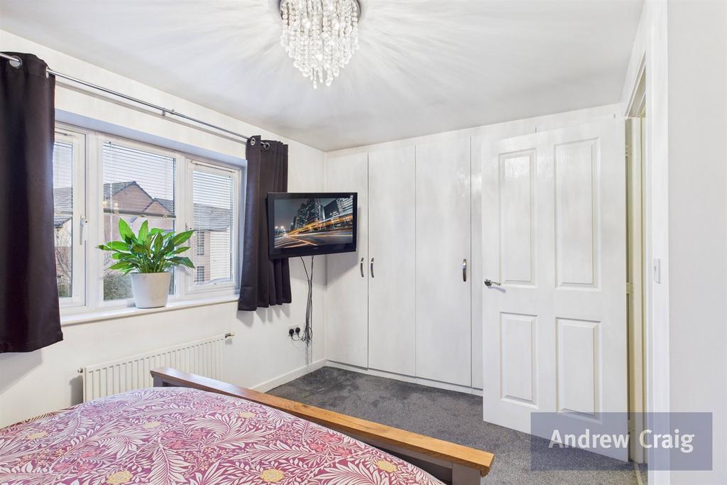 Rear Bedroom