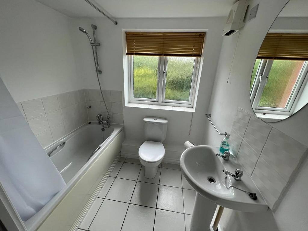 Bathroom.jpeg