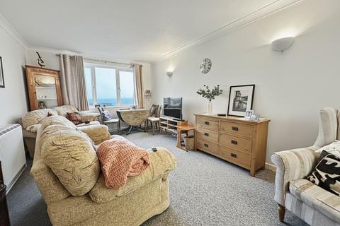 1 bedroom flat for sale, Homecoast House, Cavell Avenue, Peacehaven, BN10 7NH