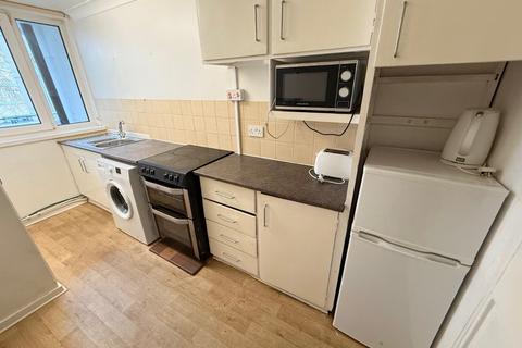 2 bedroom flat to rent, Orchard House, Southampton SO14