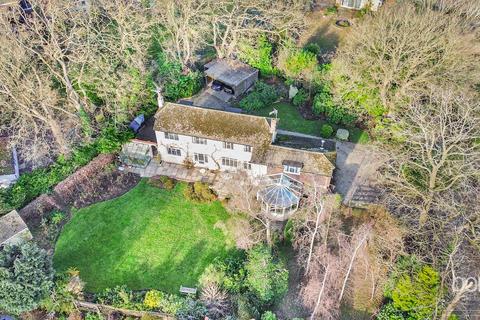 5 bedroom detached house for sale, Hyde Lane, Chelmsford CM3