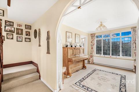 5 bedroom detached house for sale, Hyde Lane, Chelmsford CM3