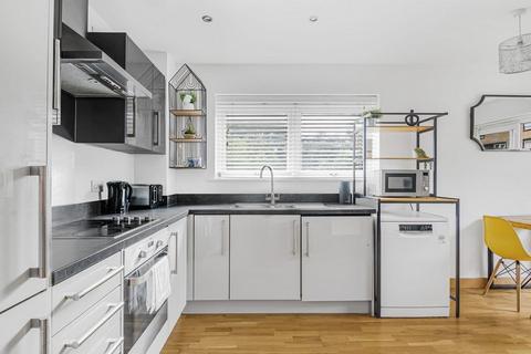 2 bedroom apartment for sale, Cherrydown East, Basildon, Essex, SS16 5GQ