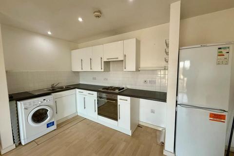 2 bedroom apartment to rent, The Grange, London, SW19