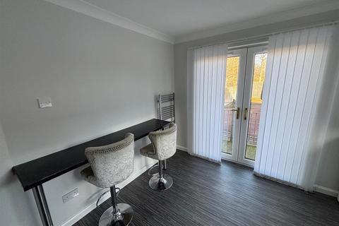 undefined, Irvine Court, Wishaw
