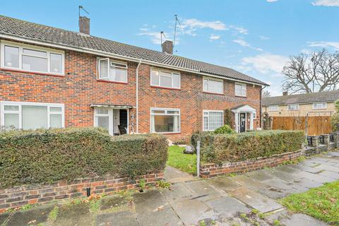 3 bedroom terraced house for sale, Maple Close, Crawley RH11