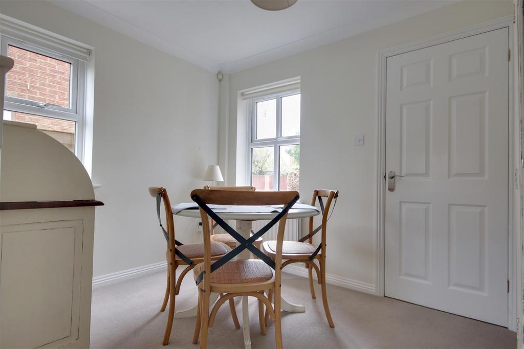 Dining room.jpg