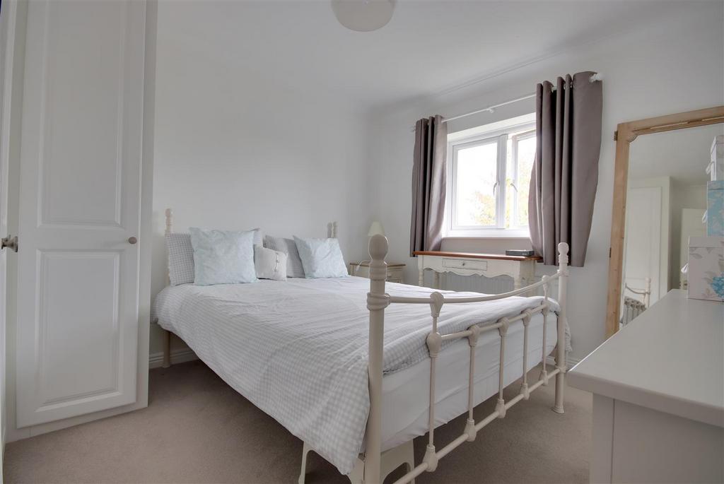 Bedroom 2.jpg