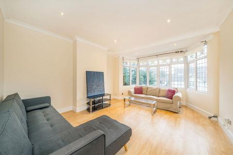 2 bedroom flat to rent, Hurstwood Road, London NW11