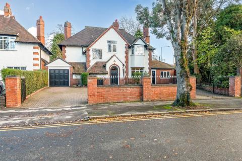 undefined, The Crescent, Solihull, West Midlands, B91