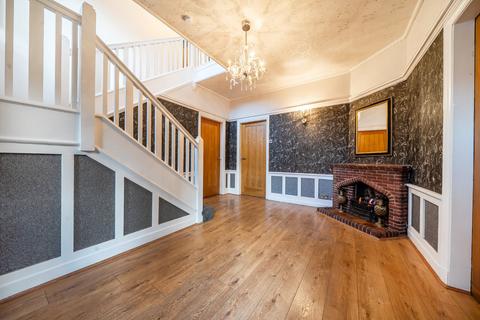 undefined, The Crescent, Solihull, West Midlands, B91