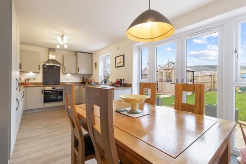 4 bedroom detached house for sale, Ruskin Avenue, Ledbury, Herefordshire, HR8