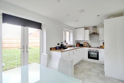3 bedroom semi-detached house for sale, Brimstone Road, Swindon, SN3