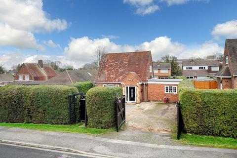 4 bedroom detached house for sale, Lockhart Close, Dunstable, LU6