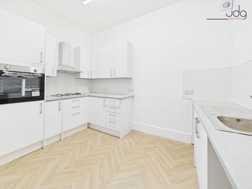 Newly Fitted Kitchen