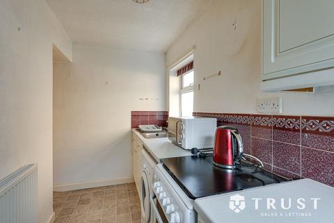 2 bedroom terraced house for sale, James Street, Liversedge, WF15