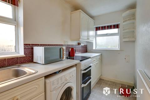 2 bedroom terraced house for sale, James Street, Liversedge, WF15