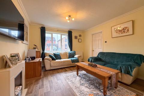 3 bedroom detached house for sale, Robinson Close, Newark NG24