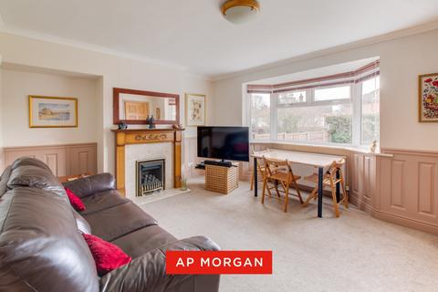 3 bedroom semi-detached house for sale, Shrubbery Road, Bromsgrove, Worcestershire, B61