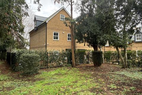 3 bedroom terraced house to rent, Churchgate, Cheshunt, Waltham Cross, Hertfordshire, EN8