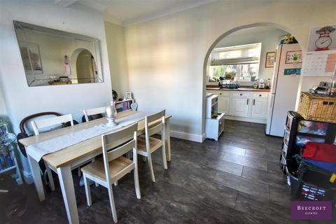 3 bedroom townhouse for sale, Pleasant Avenue, Great Houghton, Barnsley