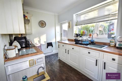 3 bedroom townhouse for sale, Pleasant Avenue, Great Houghton, Barnsley