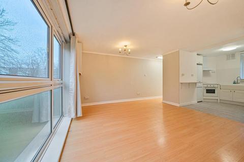 2 bedroom apartment to rent, Hawkesworth Close,  Northwood,  HA6