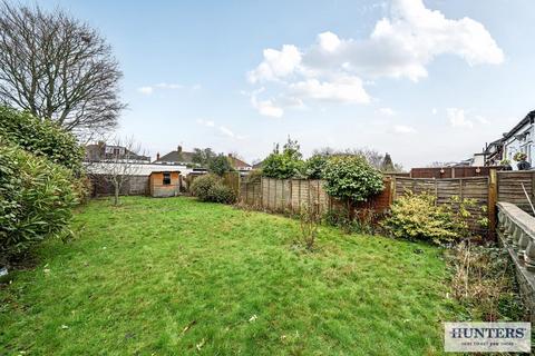 3 bedroom semi-detached house for sale, Lulworth Road, Welling