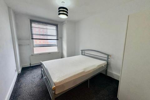 2 bedroom apartment to rent, Staines Road West,  Sunbury-On-Thames,  TW16