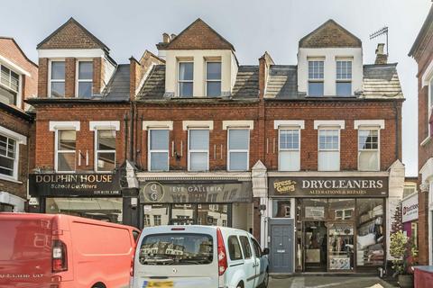 1 bedroom flat to rent, Richmond Road, East Twickenham TW1