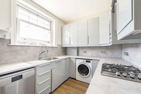 1 bedroom flat to rent, Richmond Road, East Twickenham TW1