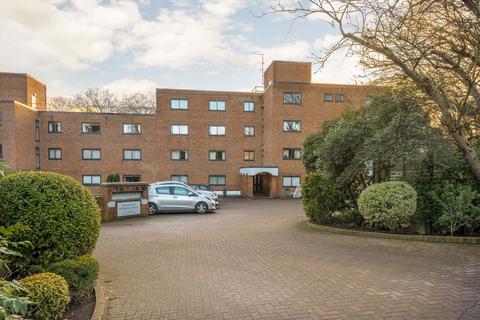 2 bedroom flat for sale, Belvedere Drive, London SW19