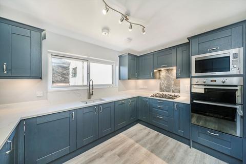 2 bedroom flat for sale, Belvedere Drive, London SW19