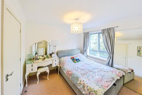 2 bedroom apartment for sale, London Road, St. Albans, Hertfordshire