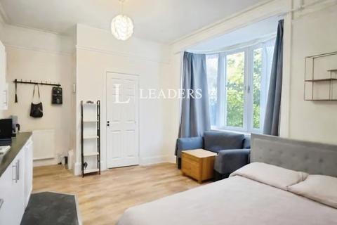 undefined, Clausentum Road, Southampton, Hampshire, SO14