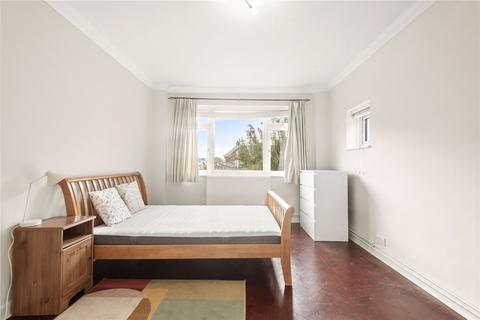 2 bedroom apartment to rent, Nightingale Lane, SW12