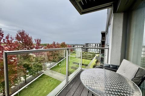 2 bedroom flat to rent, Emerald House, Vizion