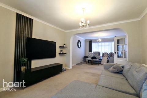 4 bedroom detached house to rent, Greygoose Park, Harlow