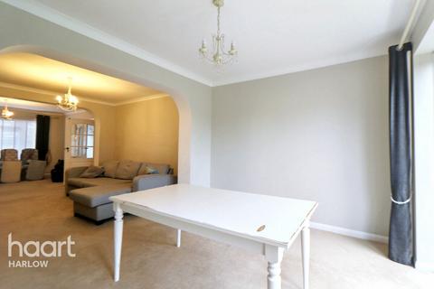 4 bedroom detached house to rent, Greygoose Park, Harlow