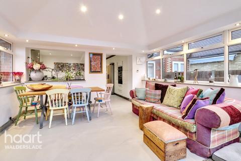 3 bedroom semi-detached house for sale, Maidstone Road, Chatham