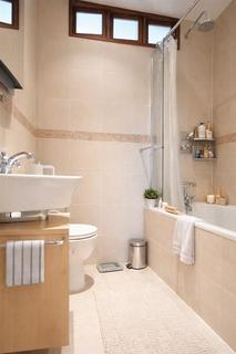 3 bedroom flat to rent, Belsize Avenue, NW3, Belsize Park