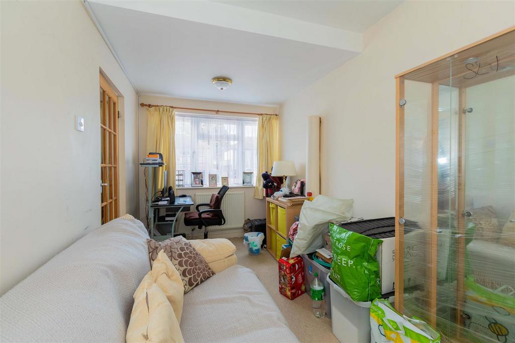 19 Mercian Way-6.jpg