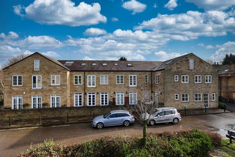2 bedroom flat for sale, Calverley Bridge, Leeds, West Yorkshire, UK, LS13