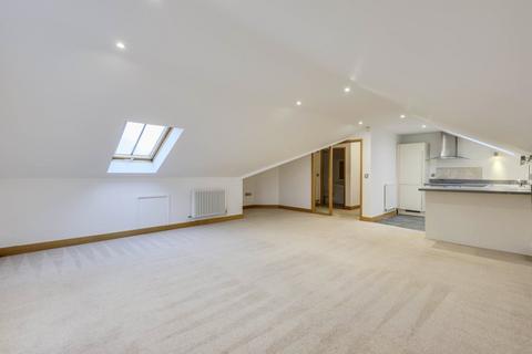 2 bedroom flat for sale, Calverley Bridge, Leeds, West Yorkshire, UK, LS13