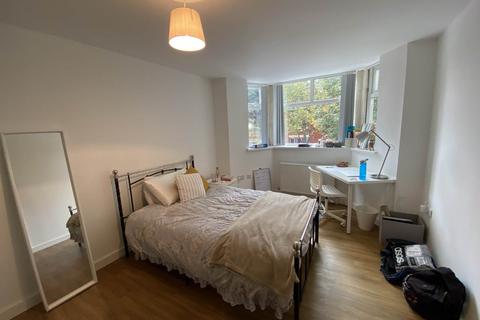4 bedroom flat to rent, Senghennydd Road, , Cathays