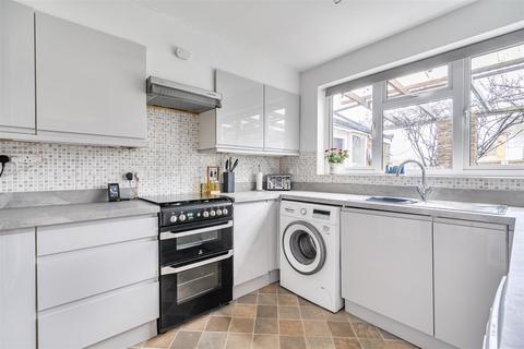 3 bedroom semi-detached house for sale, Abingdon Road, Maidstone